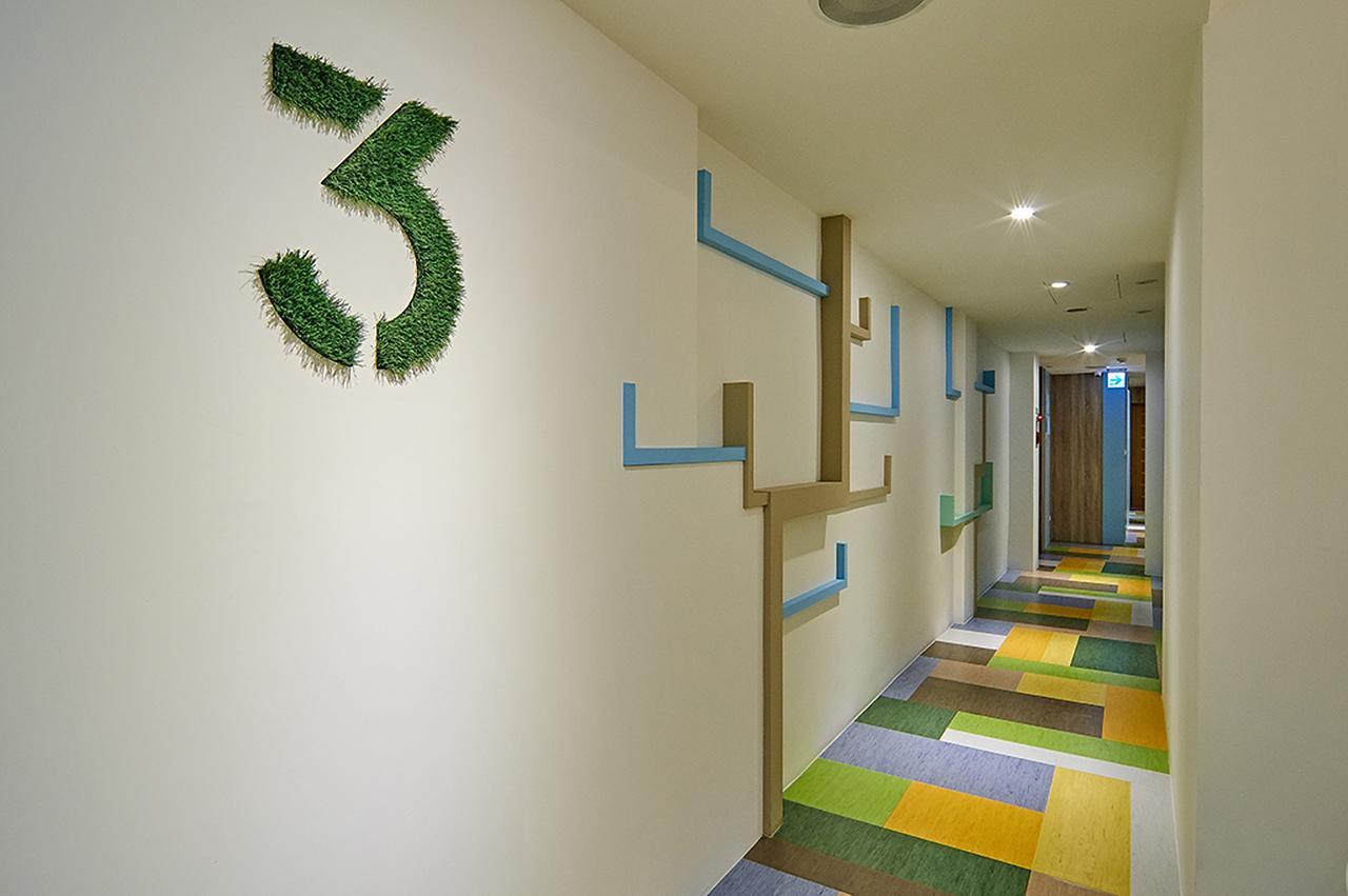 East Hostel Цзяоси Экстерьер фото
